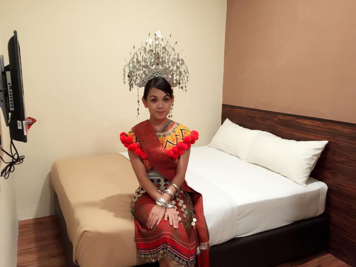 Tey Hotel Pasir Gudang Buitenkant foto