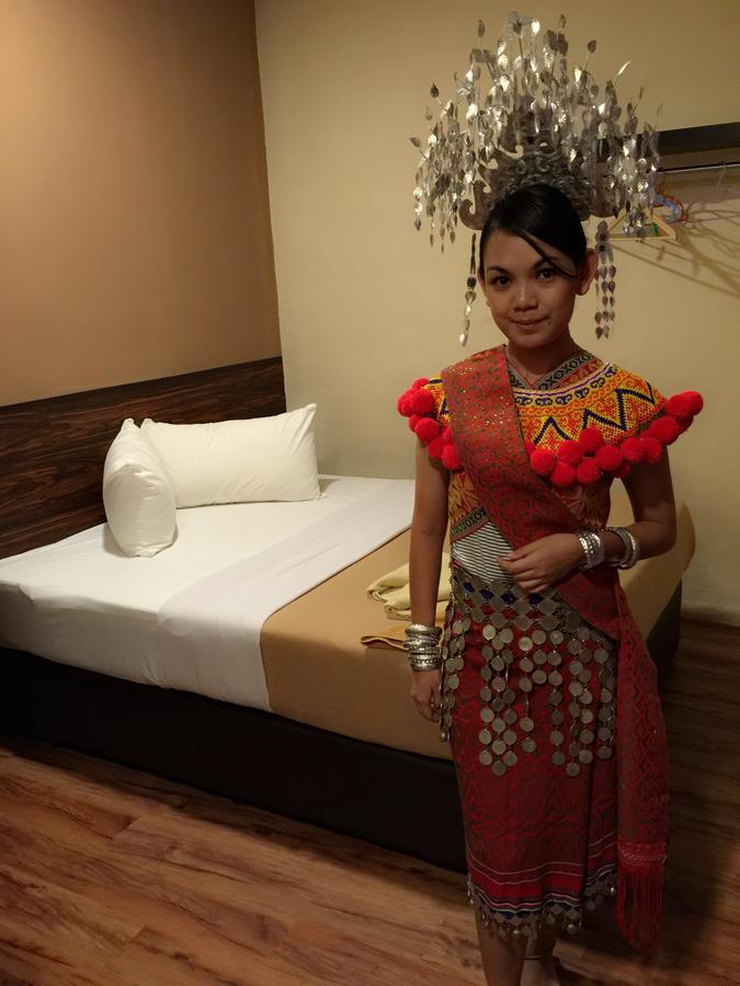 Tey Hotel Pasir Gudang Buitenkant foto